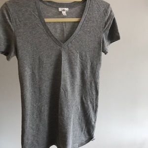 Grey t shirt